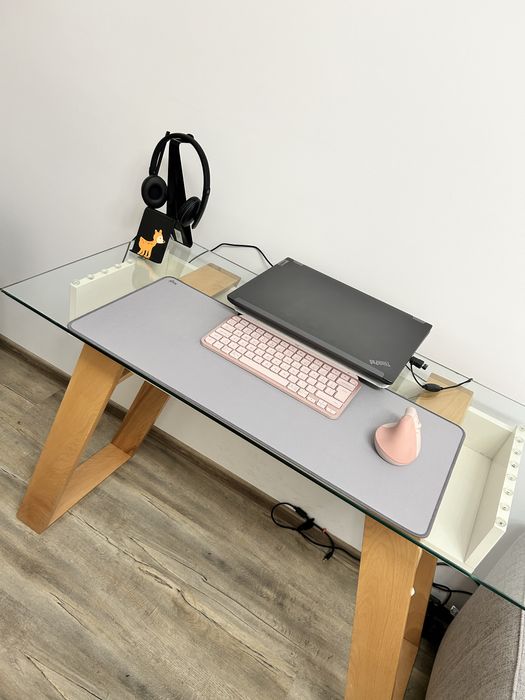 Birou lucrat de acasa sticla si lemn la comanda