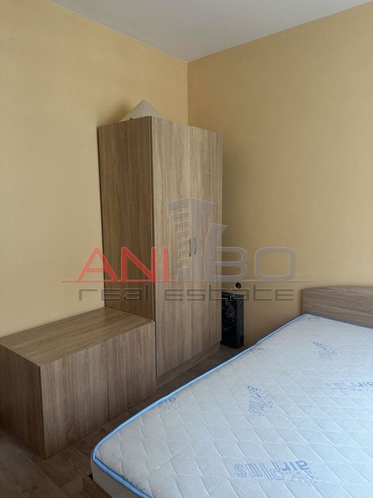 Дава се под наем Тристаен апартамент в Варна, Бриз - 110 кв.м за 797.64 € - Снимка #3