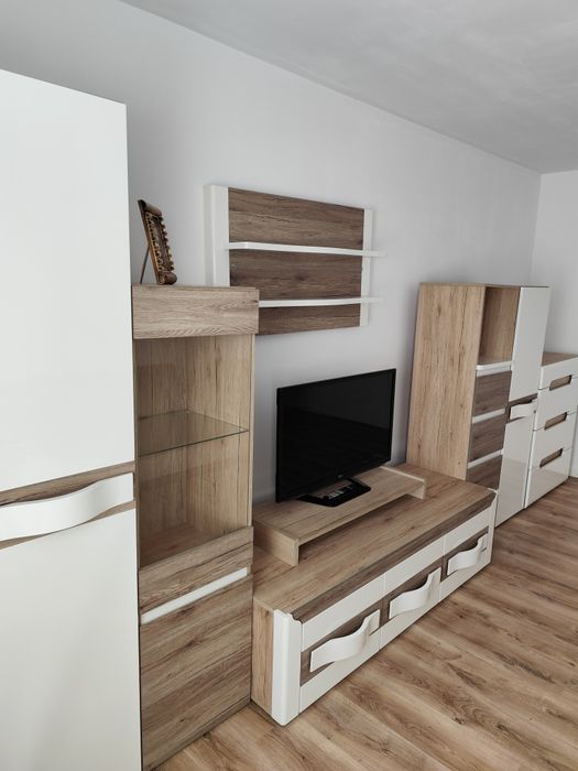 Apartament de închiriat, 3 camere, Bld.Unirii, complet utilat