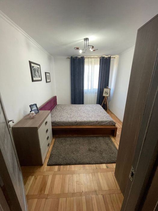 Închiriez apartament cu 2 camere in zona Aurora