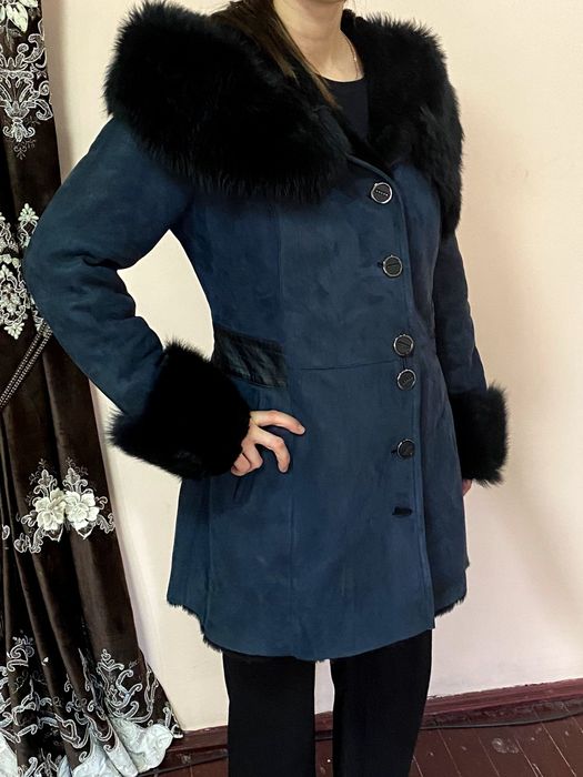 Дублёнка с капюшоном