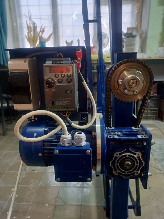 Станок для пустотельного литья (ротационный)