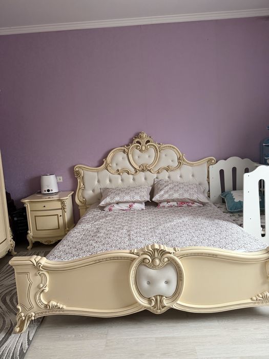 Спальный гарнитур Лорена