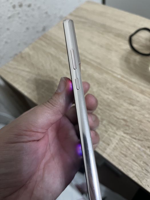 Продам самсунг с22 plus