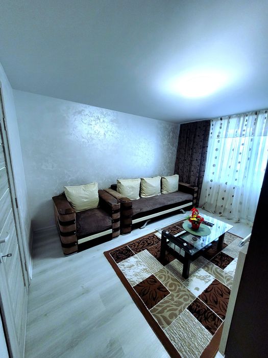 Apartament de închiriat