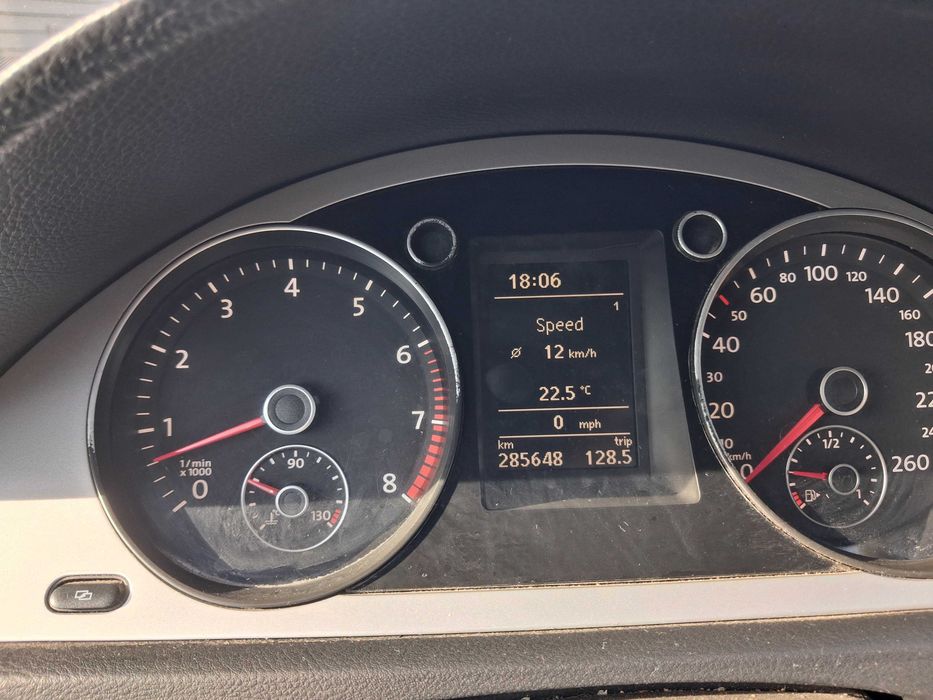 VOLKSWAGEN Passat 2010 — imagine 2