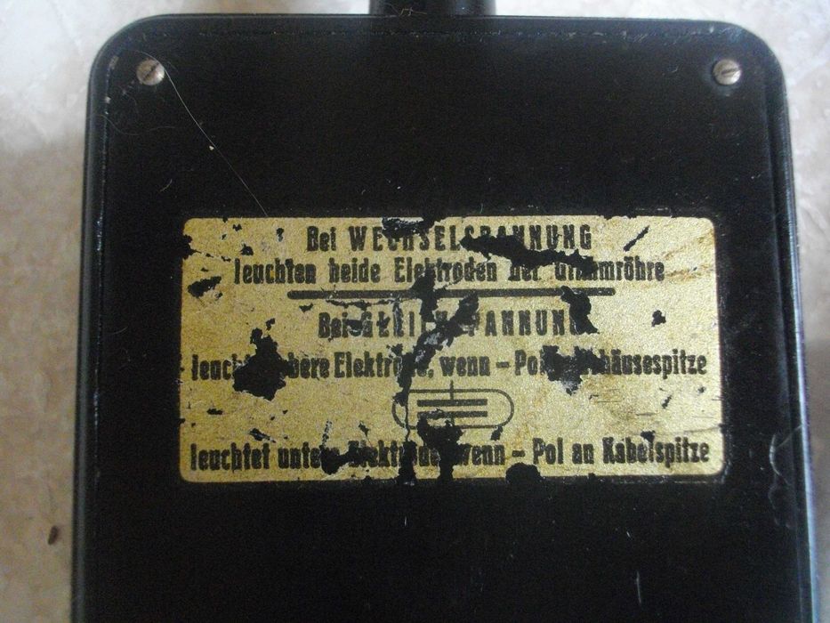 Старо Качество Волтметър 500V/750V Немски RT/ Wobla/ VEB с Глим Лампа