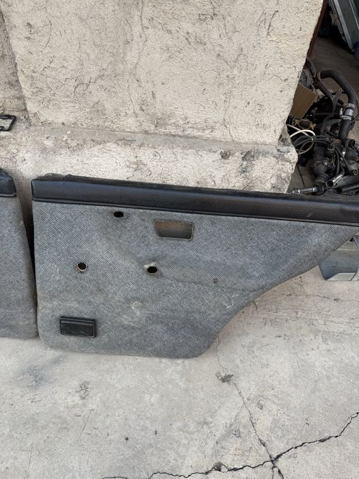 Дверьной Карти  Гольф 2 и Жетта