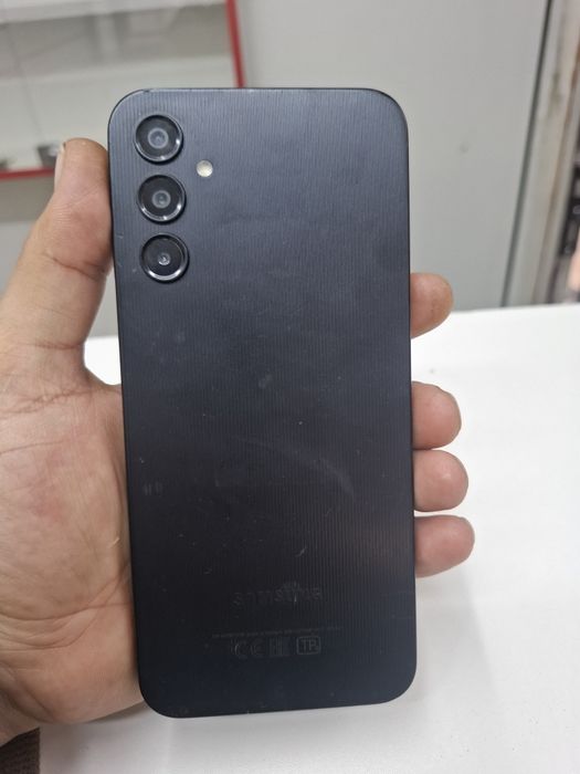 Самсунг а35 128г