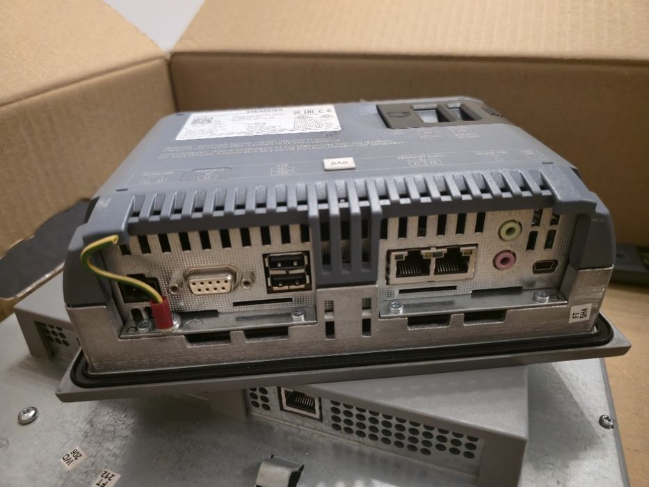 Siemens TP700 Comfort 6AV2 124-0GC01-0AX0