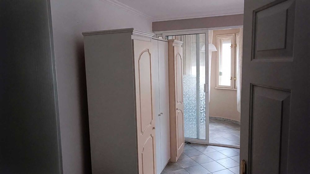 Дава се под наем Двустаен апартамент в София, Лозенец - 77 кв.м за 580 € - Снимка #1
