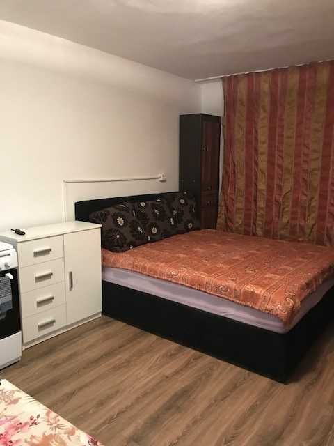 Garsoniera Militati Apusului, intretinere cost mic. Pretabila pentru o persoana. Disponibila imediat.