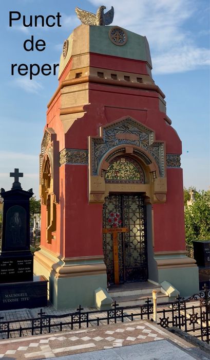 Loc de veci cimitirul  Ungureni