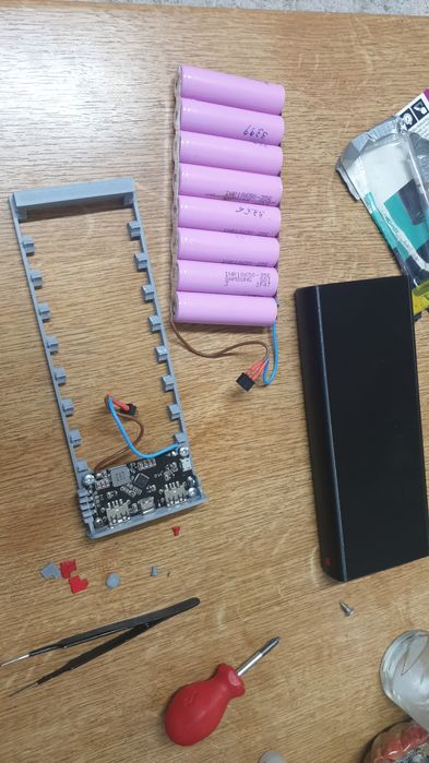 Modul baterie externa telefon fast charge usb c