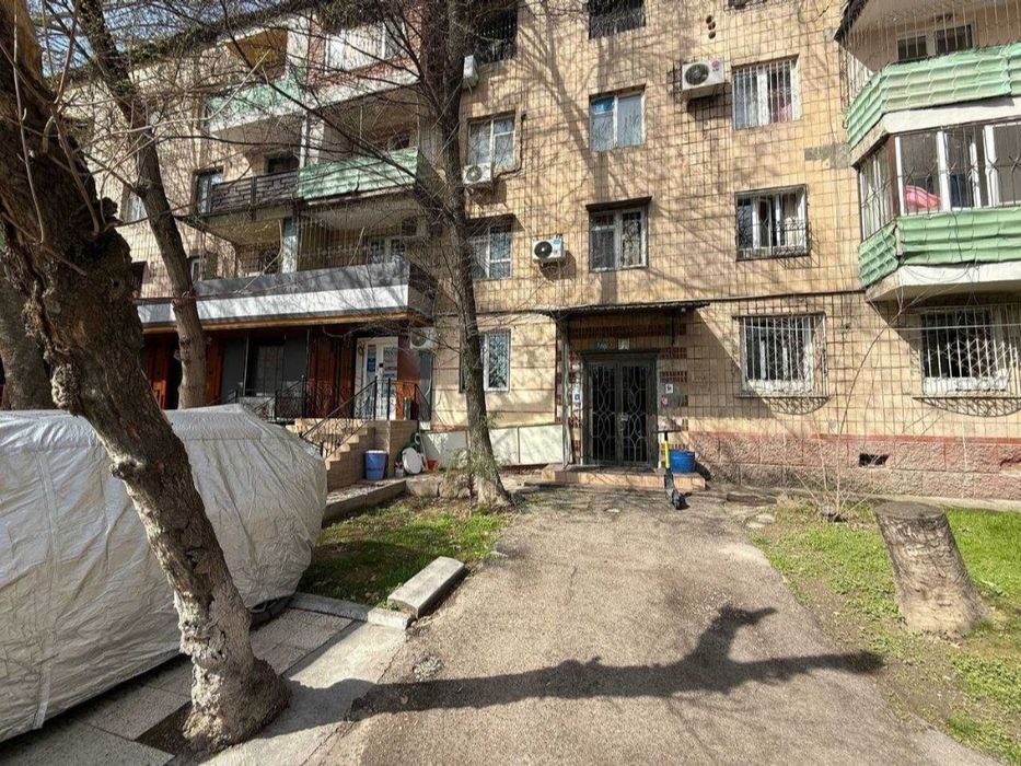 нежилое ЦУМ Т. Шевченко 120квм