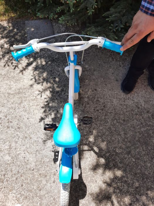 Vand bicicleta pentru copil