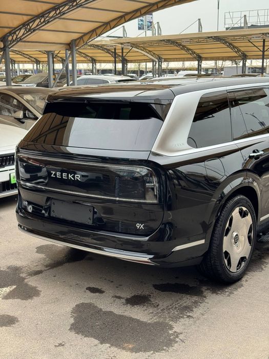 Zeekr X 2025 — 2