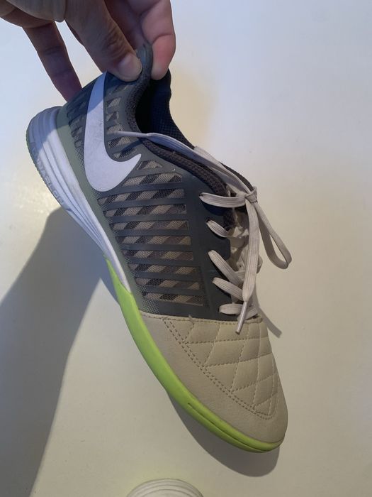 Зальник Футзалный