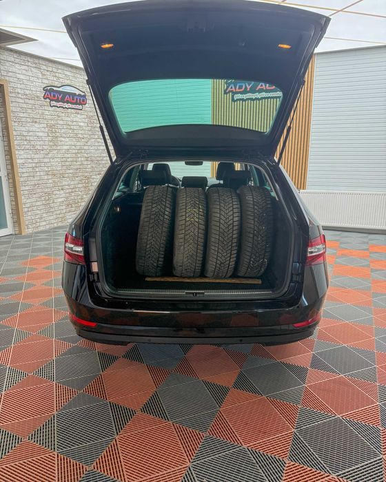 Skoda Superb , 2,0 TDI .An 2019 . Rar+ITP . 89 000 KM . Garantie ,Rate