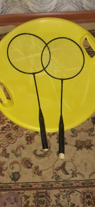 Теннисная  ракетки
