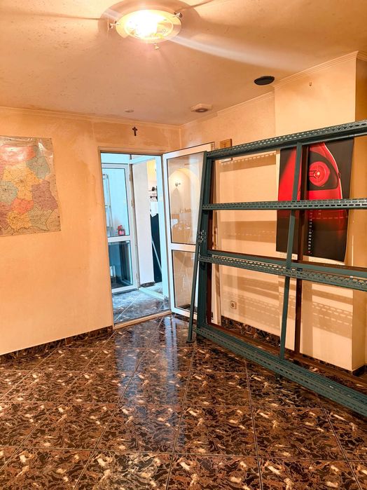 Spațiu comercial/birouri 56,6 mp – Intrare Obcini – acces stradal