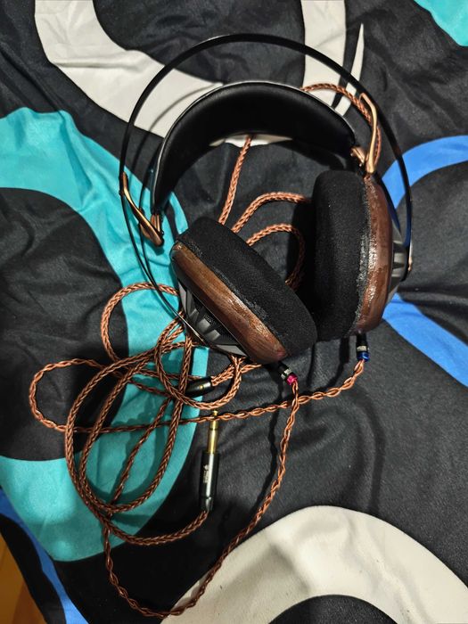 Vand casti Meze 109 PRO
