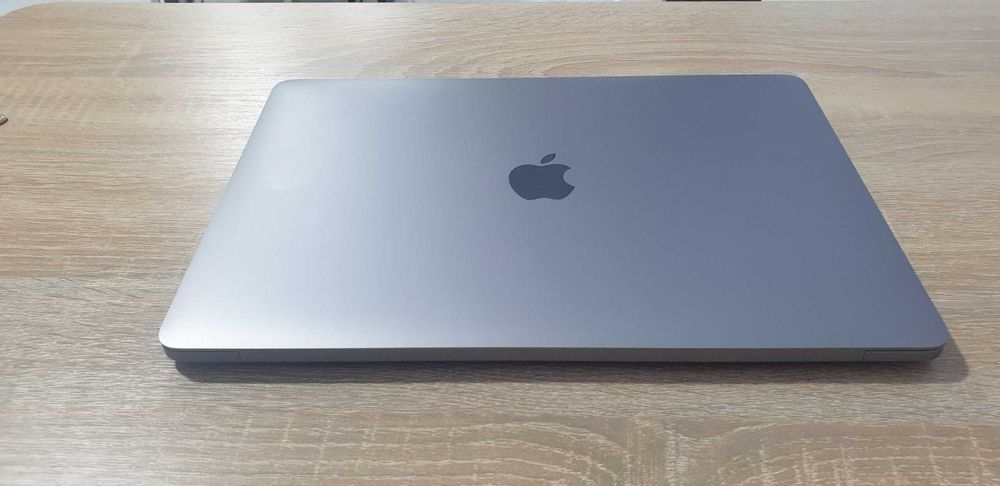 MacBook Pro M1 13.3"  8/256