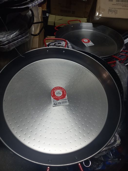 Tigaie Paella emailată/ 80 cm /530 lei