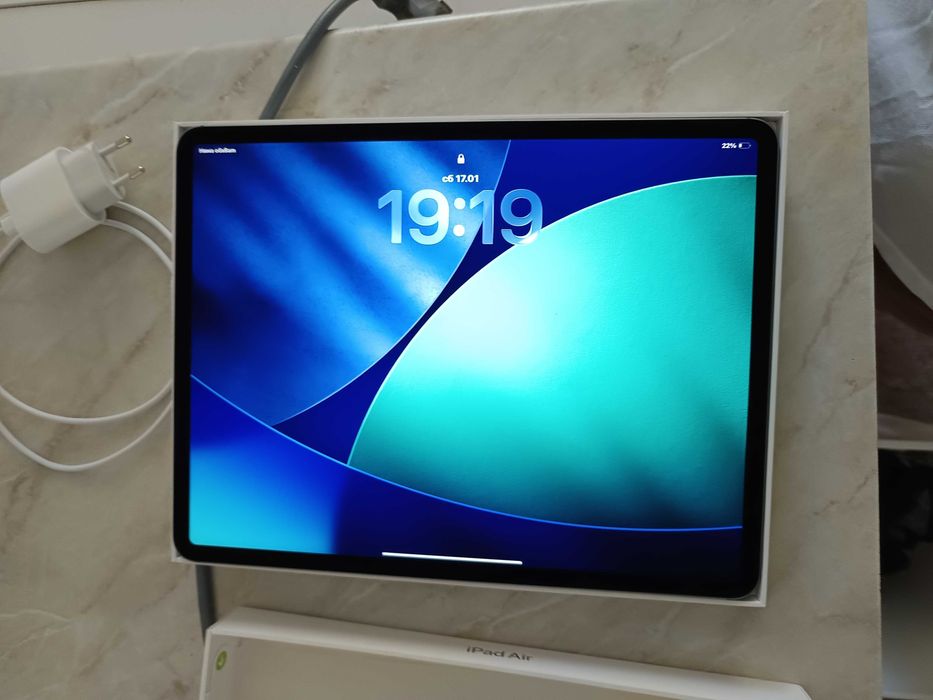 Ipad air 13 , 128 gb