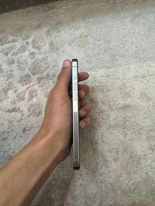 Iphone 15 pro max sotiladi