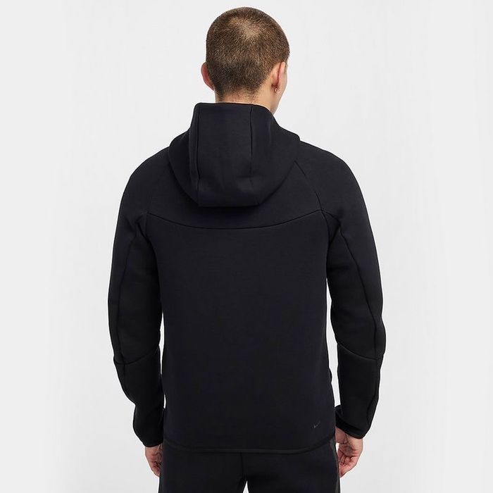 Nike Tech Fleece
