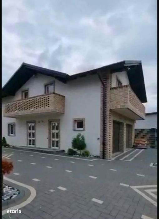 Casa de inchiriat, 120 mp, zona Radauti