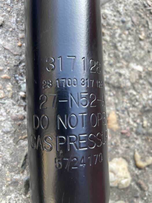 Амортисьори Sachs за Toyota Hilux