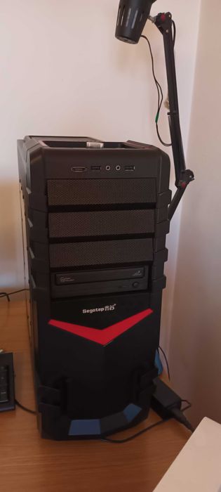 Calculator PC Intel i7 – 8GB RAM – 800GB SSD – Windows 11