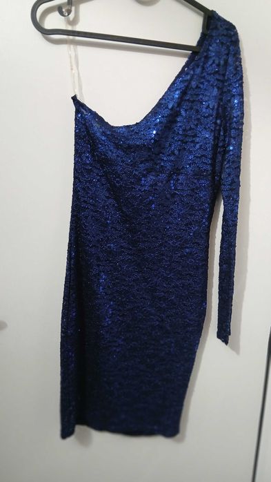 Ликвидация-Ослепителна кралско синя рокля на Lipsy London