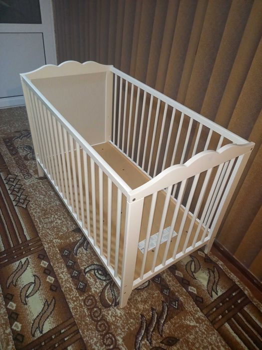 Бебешко креватче Ikea