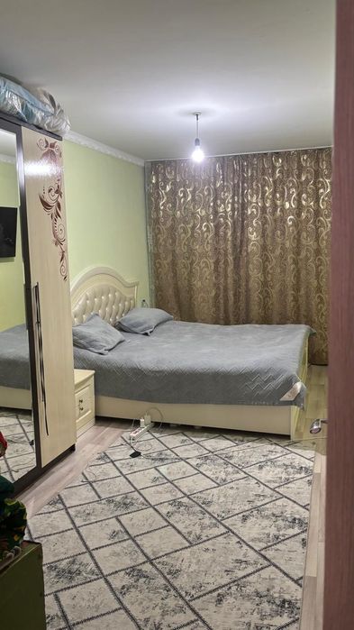 Квартира 3 комнатную