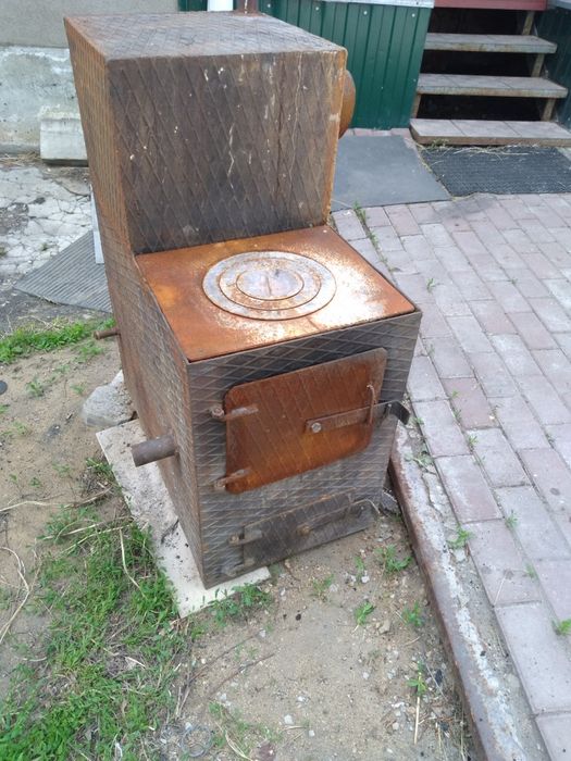 Печ дрова уголь б/у в хорошем состоянии