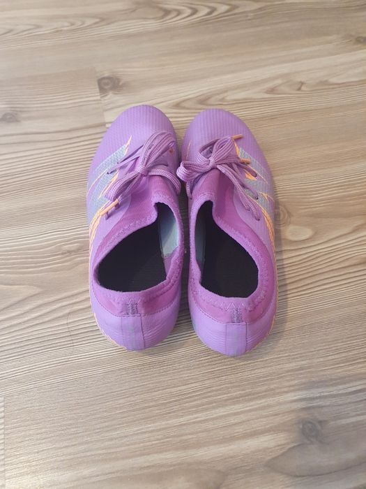 Ghete fotbal New Balance