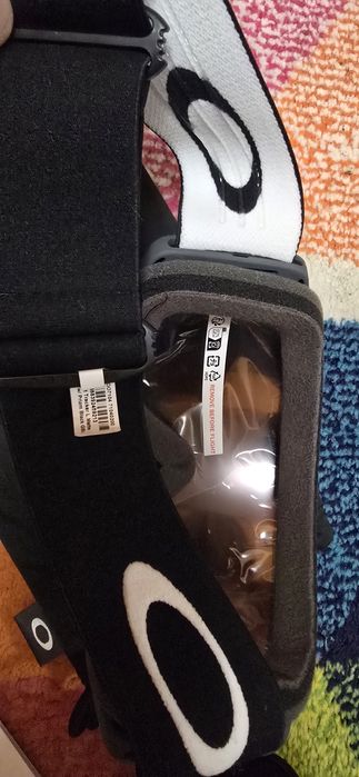 Oakley Flight Tracker L