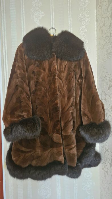 Шуба норковая б/у