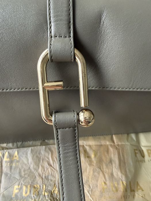 Оригинална чанта Furla Nuvola