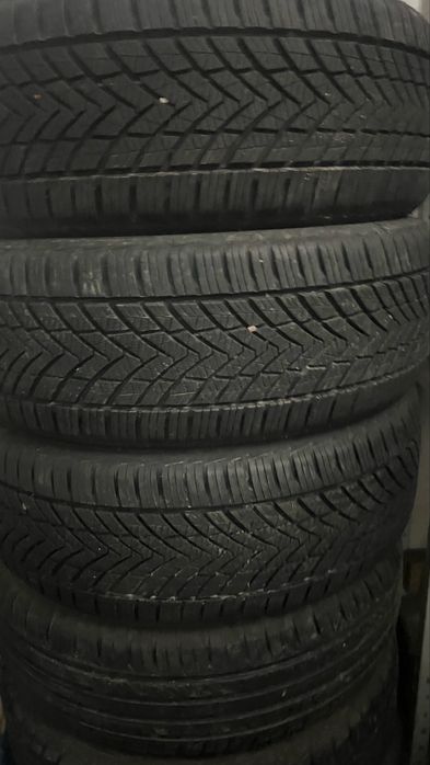 Продам резину всесезонку