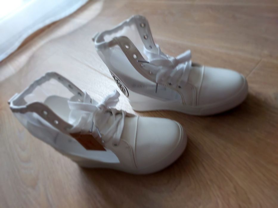 Ghete Damă Alb mărimea 37