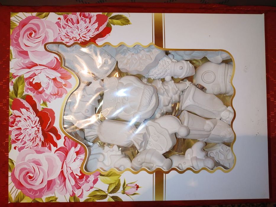 Новогодние фигурки раскраски из гипса