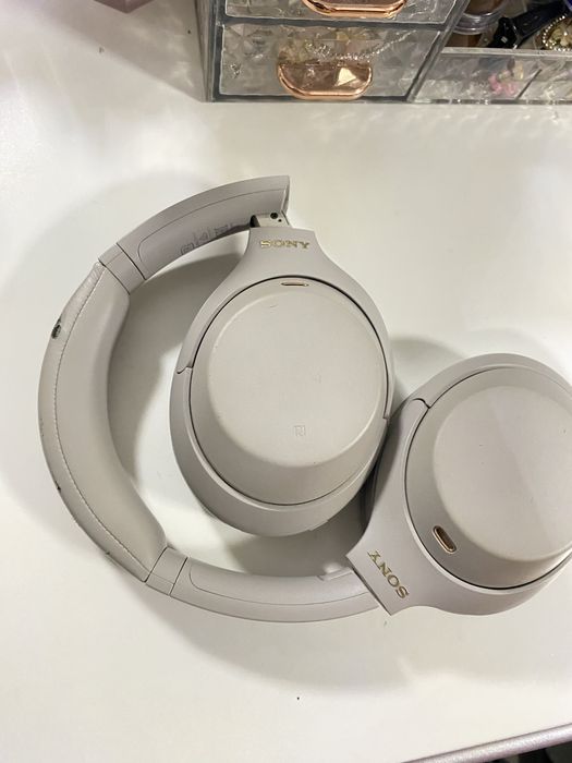 Наушники Sony WX1000XM4