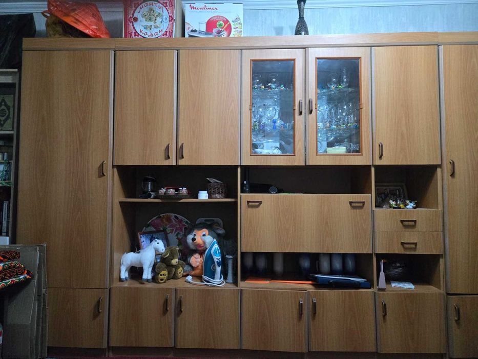 Продам стенку в собранном виде