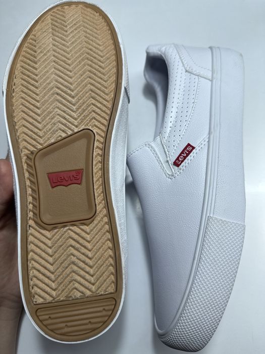 Мокасины Levi’s новые