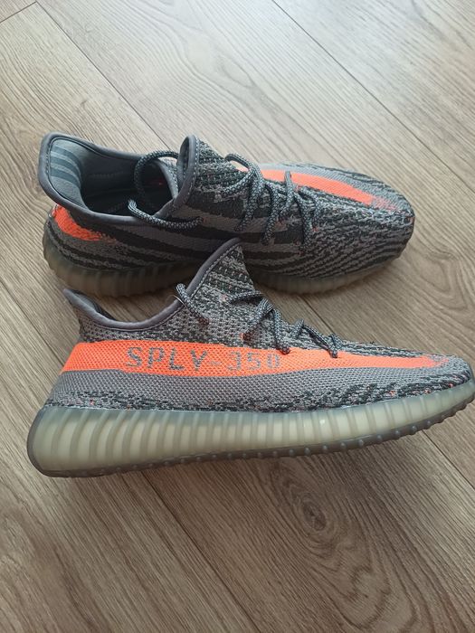 Yeezy Boost 350 V2 Beluga