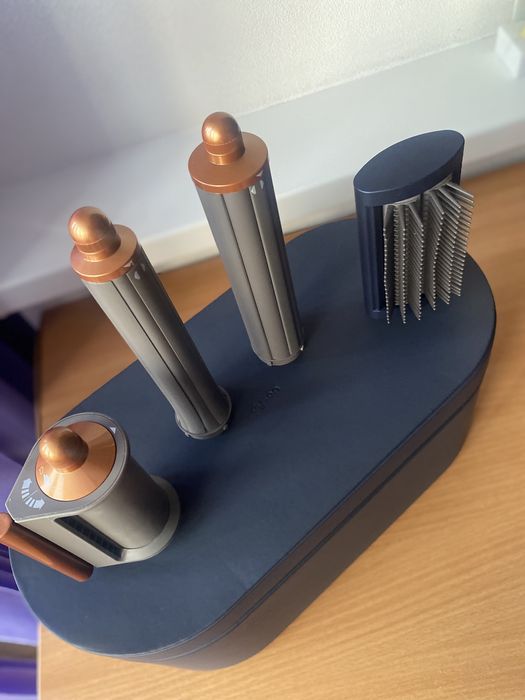 Продам фен + выпрямитель для волос